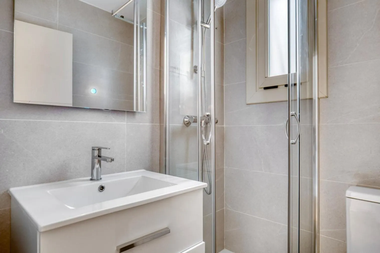 Апартаменты Blueground Nova Esquerra De Leixample Kitchen Bcn-73 Барселона